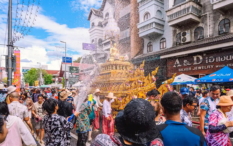 جشن شادی جشنواره Songkran 2026 - آرزوهای گرم از Bokang Titanium